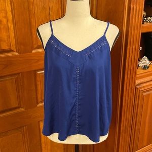 Cute Jessica Simpson Top